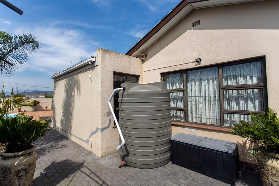 3 Bedroom Property for Sale in Brandwag Western Cape